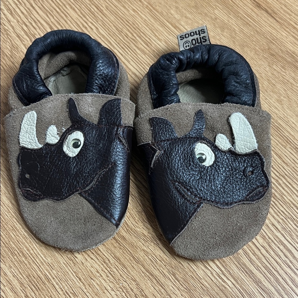 Shooshoos rhino walkers